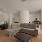 Sole Villa San Cataldo (Apulia)